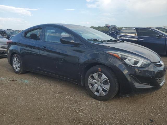 Photo 4 from auction – 2016 HYUNDAI ELANTRA SE with VIN 5NPDH4AE9GH704853