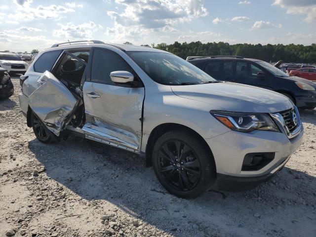 Photo 4 from auction – 2017 NISSAN PATHFINDER with VIN 5N1DR2MN8HC655649