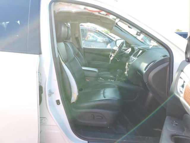 Photo 7 from auction – 2017 NISSAN PATHFINDER with VIN 5N1DR2MM2HC617860