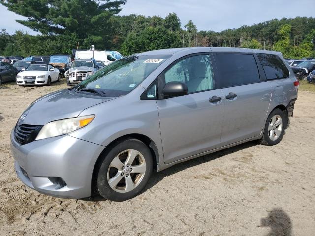 TOYOTA SIENNA 2011 с VIN 5TDZK3DC2BS128697 - Снимка от търг
