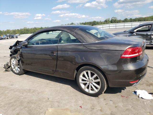 Photo 2 from auction – 2015 VOLKSWAGEN EOS KOMFOR with VIN WVWBW8AH4FV002114