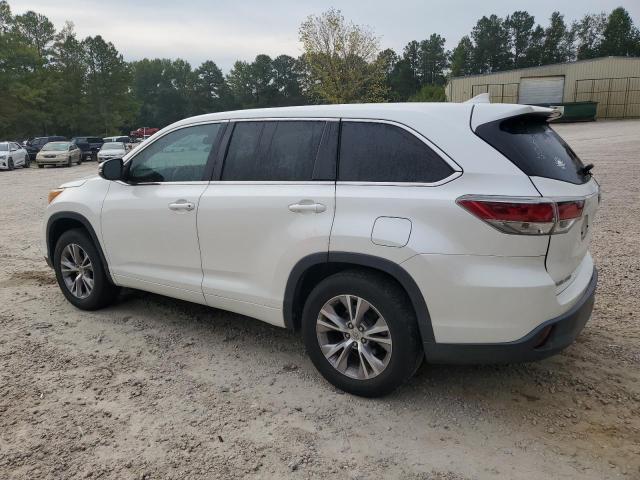 Photo 2 from auction – 2015 TOYOTA HIGHLANDER with VIN 5TDZKRFH8FS108682