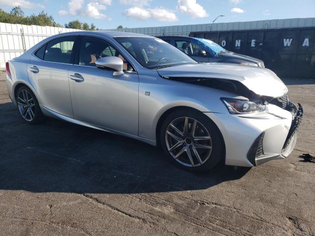 Фото 4 с аукциона – 2019 LEXUS IS 300 с VIN JTHC81D23K5034171