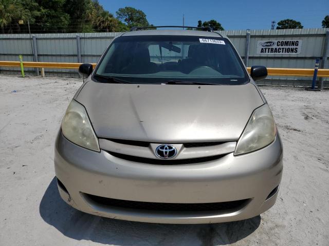 Photo 5 from auction – 2010 TOYOTA SIENNA with VIN 5TDKK4CC7AS295614