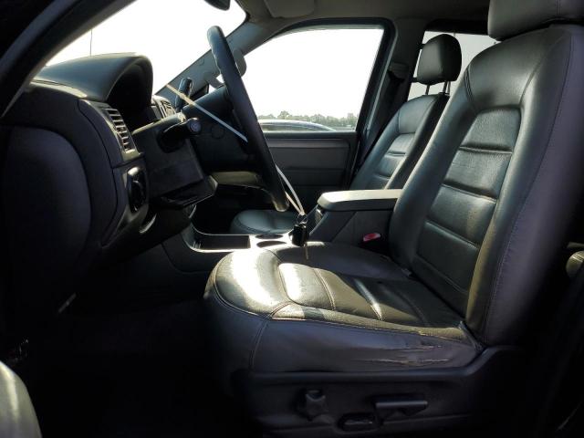 Photo 7 from auction – 2004 FORD EXPLORER X with VIN 1FMZU73E04UC25248