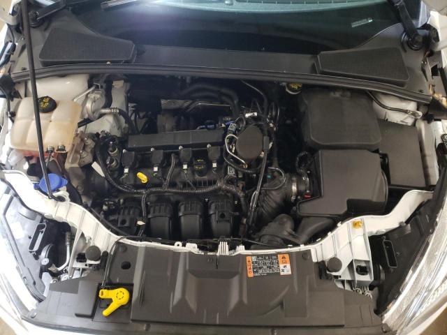 Photo 11 from auction – 2015 FORD FOCUS SE with VIN 1FADP3F28FL312832
