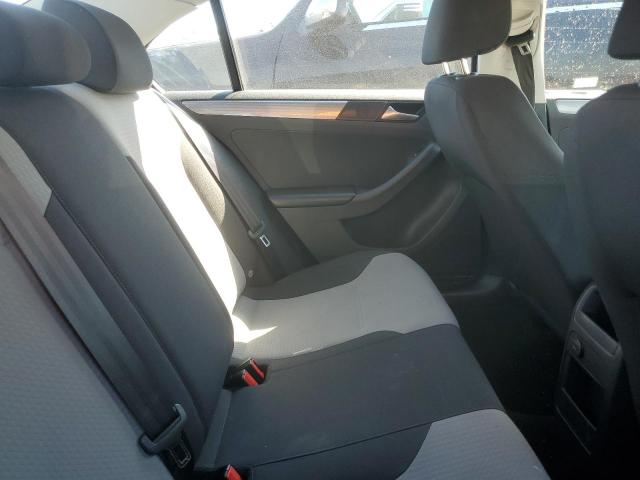 Photo 10 from auction – 2017 VOLKSWAGEN JETTA S with VIN 3VW2B7AJXHM270796