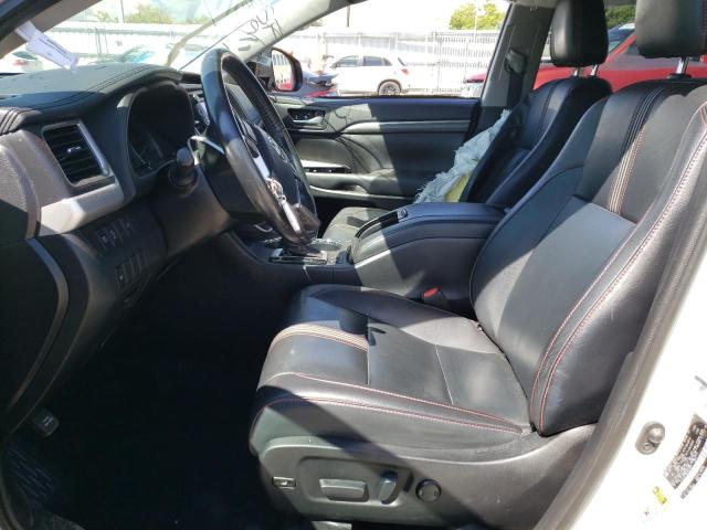 Photo 7 from auction – 2019 TOYOTA HIGHLANDER with VIN 5TDJZRFH6KS974805