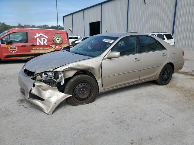 TOYOTA CAMRY LE 2005 with VIN 4T1BE32K85U535938 - Photo from auction