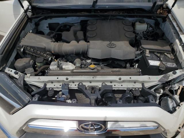 Photo 12 from auction – 2014 TOYOTA 4RUNNER SR with VIN JTEBU5JR9E5161525