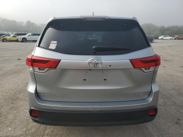Photo 6 from auction – 2017 TOYOTA HIGHLANDER with VIN 5TDBZRFH7HS434604