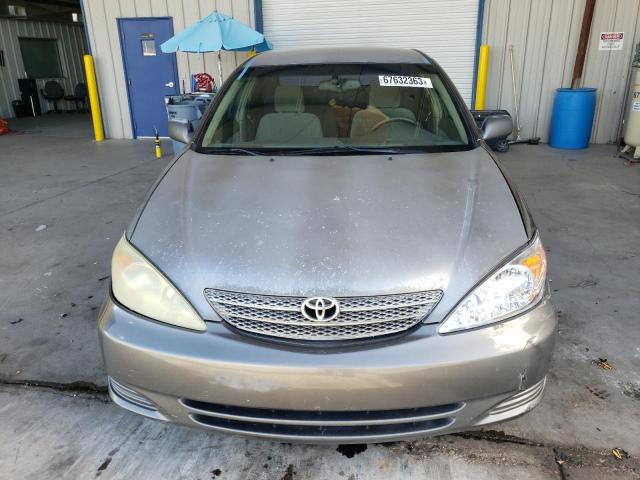 Photo 5 from auction – 2003 TOYOTA CAMRY LE with VIN 4T1BF32K13U560402