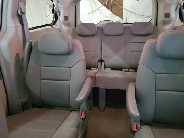 Photo 10 from auction – 2010 CHRYSLER TOWN & COU with VIN 2A4RR4DE9AR152404