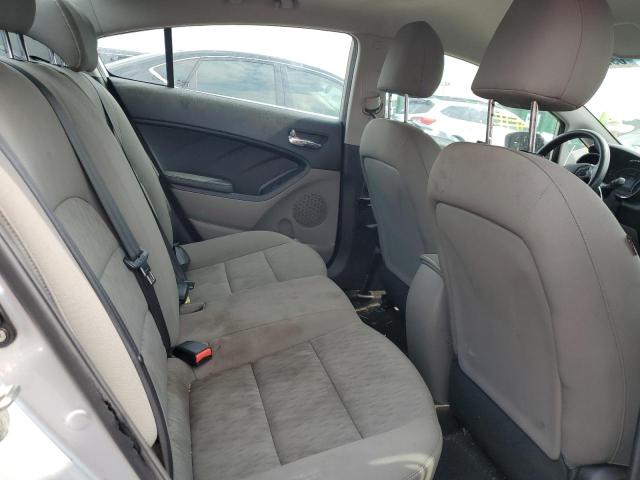 Photo 10 from auction – 2015 KIA FORTE LX with VIN KNAFK4A65F5421168