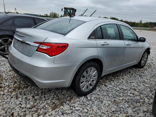 Photo 3 from auction – 2012 CHRYSLER 200 LX with VIN 1C3CCBAB0CN272110