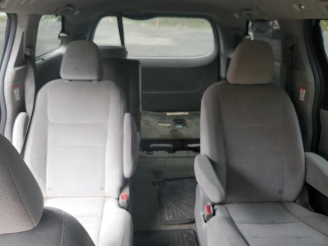 Photo 10 from auction – 2015 TOYOTA SIENNA LE with VIN 5TDJK3DC2FS111529