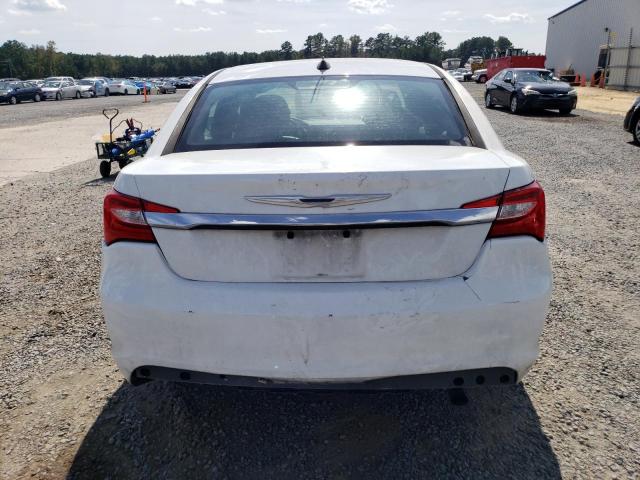 Photo 6 from auction – 2013 CHRYSLER 200 TOURIN with VIN 1C3CCBBB1DN734755
