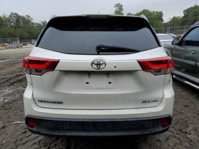 Photo 6 from auction – 2019 TOYOTA HIGHLANDER with VIN 5TDJZRFH6KS915527