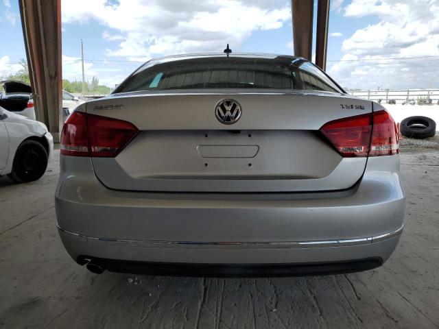 Photo 6 from auction – 2015 VOLKSWAGEN PASSAT SE with VIN 1VWBT7A30FC039824