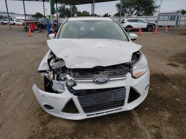 Photo 5 from auction – 2014 FORD FOCUS SE with VIN 1FADP3F27EL312948