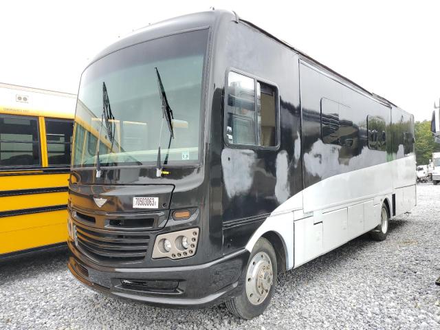 Photo 2 from auction – 2016 FORD MOTORHOME with VIN 1F66F5DYXF0A08110