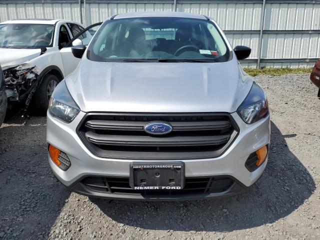 Zdjęcie 5 z aukcji – 2018 FORD ESCAPE S z VIN 1FMCU0F72JUB50137