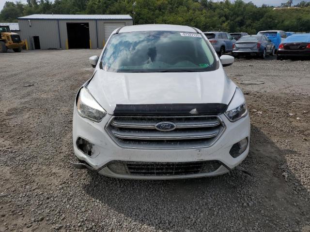 Photo 5 from auction – 2017 FORD ESCAPE SE with VIN 1FMCU9GD3HUC41436