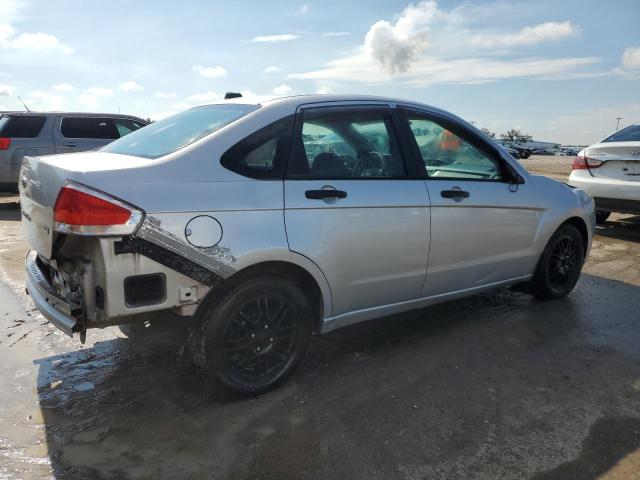 Photo 3 from auction – 2010 FORD FOCUS SE with VIN 1FAHP3FN0AW202554