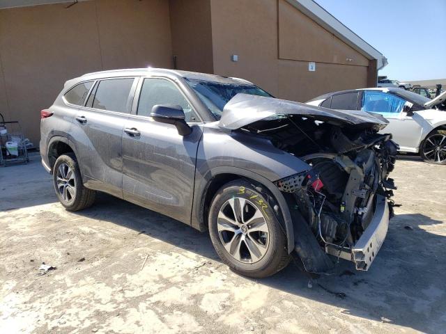 Photo 4 from auction – 2023 TOYOTA HIGHLANDER with VIN 5TDKDRAH6PS021805