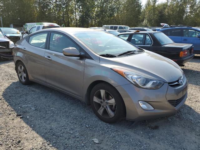 Photo 4 from auction – 2013 HYUNDAI ELANTRA GL with VIN 5NPDH4AE2DH194941
