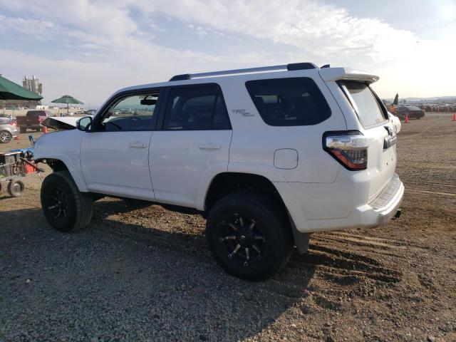 Photo 2 from auction – 2017 TOYOTA 4RUNNER SR with VIN JTEBU5JR5H5479386