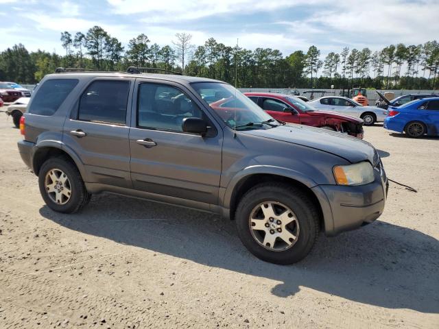 Photo 4 from auction – 2004 FORD ESCAPE LIM with VIN 1FMCU94154KB05194