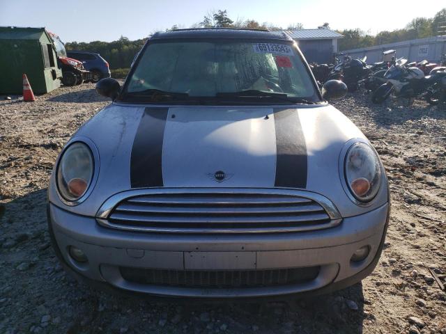 Photo 5 from auction – 2009 MINI COOPER CLU with VIN WMWML33569TP98885