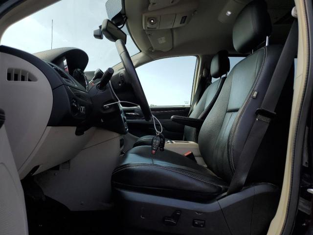 Photo 7 from auction – 2013 CHRYSLER TOWN & COU with VIN 2C4RC1CG1DR597183