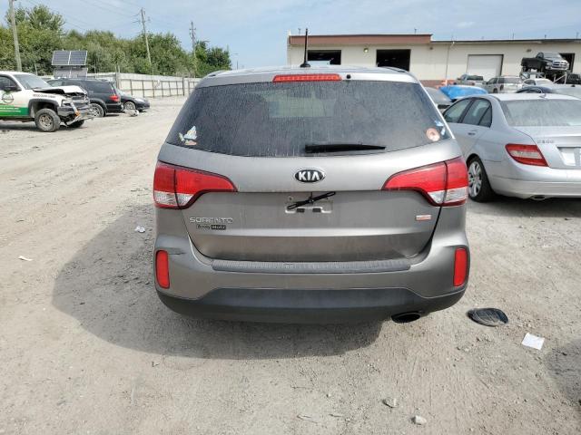 Photo 6 from auction – 2015 KIA SORENTO LX with VIN 5XYKT3A61FG599563
