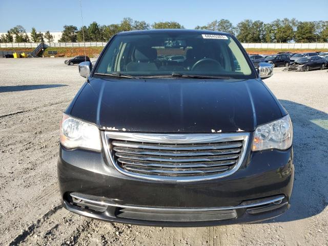 Photo 5 from auction – 2016 CHRYSLER TOWN & COU with VIN 2C4RC1JG1GR159755