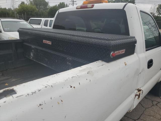 Photo 10 from auction – 2004 CHEVROLET SILVERADO with VIN 1GCHK24U34E287445