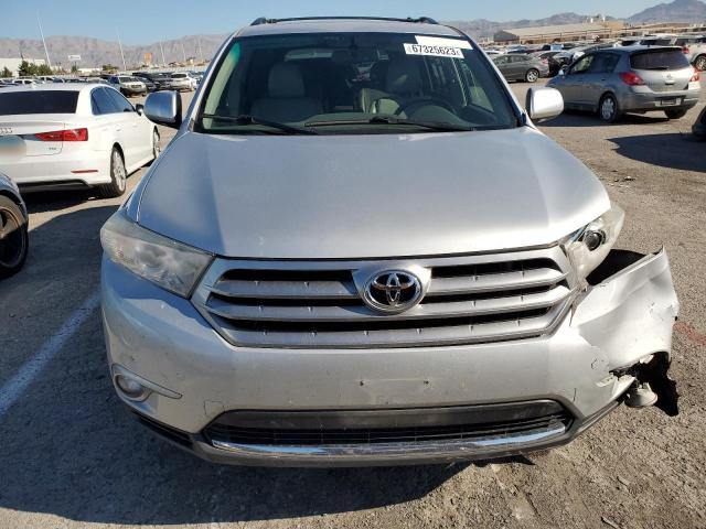 Photo 5 from auction – 2011 TOYOTA HIGHLANDER with VIN 5TDDK3EH5BS056642