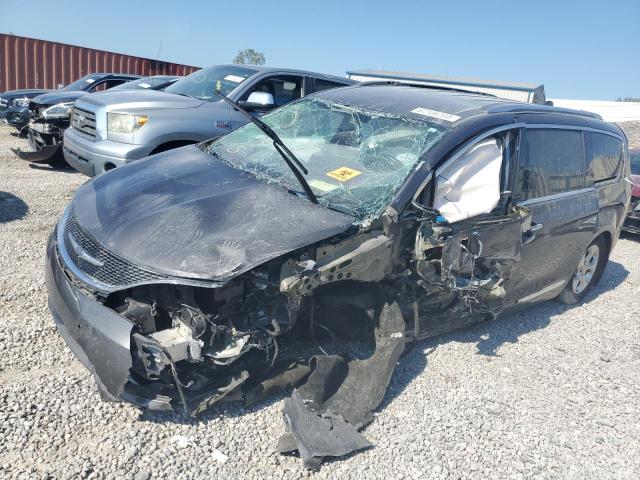 CHRYSLER PACIFICA T 2017 with VIN 2C4RC1EG4HR652812 - Photo from auction