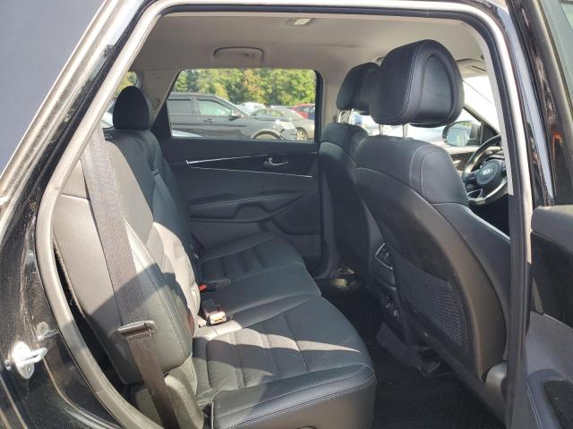 Photo 11 from auction – 2016 KIA SORENTO EX with VIN 5XYPHDA56GG139613