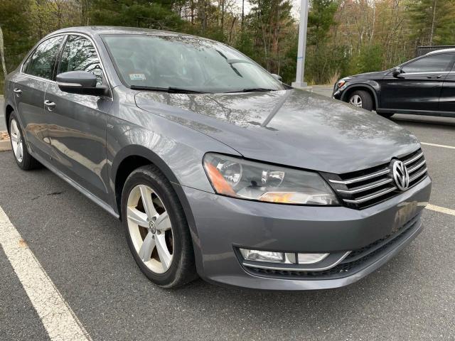 Photo 1 from auction – 2015 VOLKSWAGEN PASSAT S with VIN 1VWAT7A32FC095775