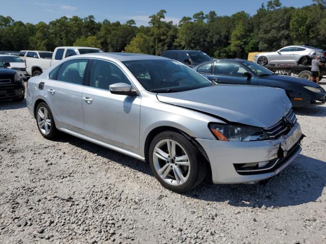 Photo 4 from auction – 2015 VOLKSWAGEN PASSAT SE with VIN 1VWBS7A36FC004949