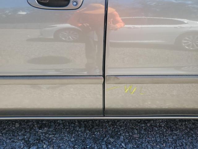 Photo 12 from auction – 2000 MAZDA 626 ES with VIN 1YVGF22D8Y5135468
