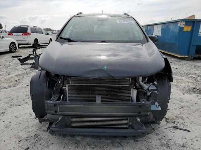 Photo 5 from auction – 2017 CHEVROLET TRAX 1LT with VIN 3GNCJLSB5HL284127