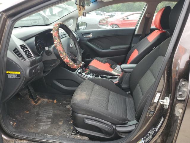 Photo 7 from auction – 2017 KIA FORTE LX with VIN 3KPFK4A70HE017732
