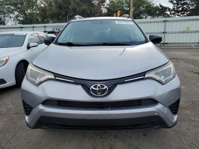 Photo 5 from auction – 2016 TOYOTA RAV4 LE with VIN 2T3BFREV0GW497301