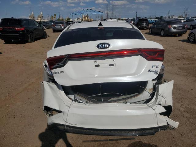 Photo 6 from auction – 2021 KIA FORTE EX with VIN 3KPF54AD3ME292678