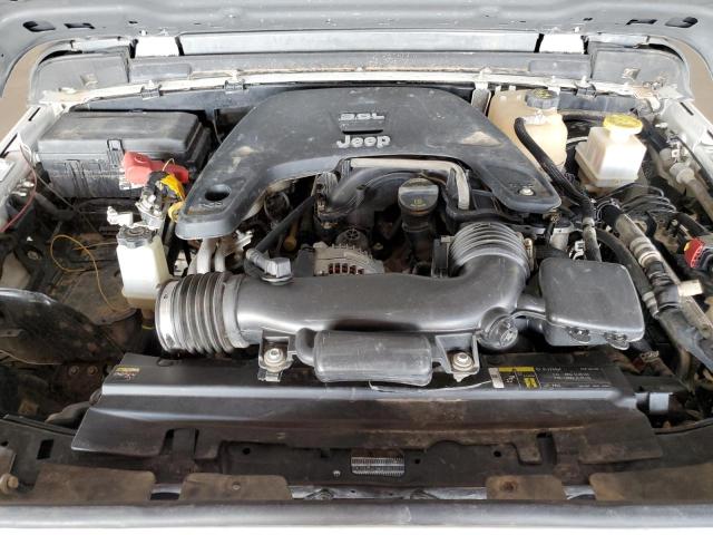 Снимка 12 от търг – 2021 JEEP GLADIATOR с VIN 1C6HJTAG6ML528652