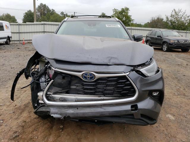 Photo 5 from auction – 2023 TOYOTA HIGHLANDER with VIN 5TDKBRCH3PS112596