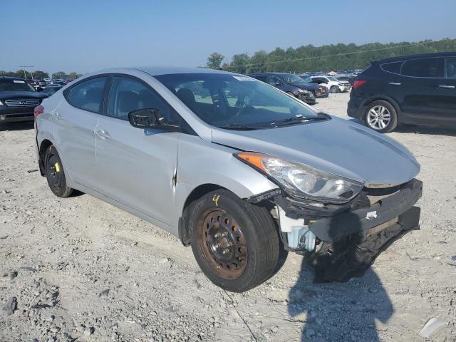 Photo 4 from auction – 2012 HYUNDAI ELANTRA GL with VIN 5NPDH4AE9CH119376
